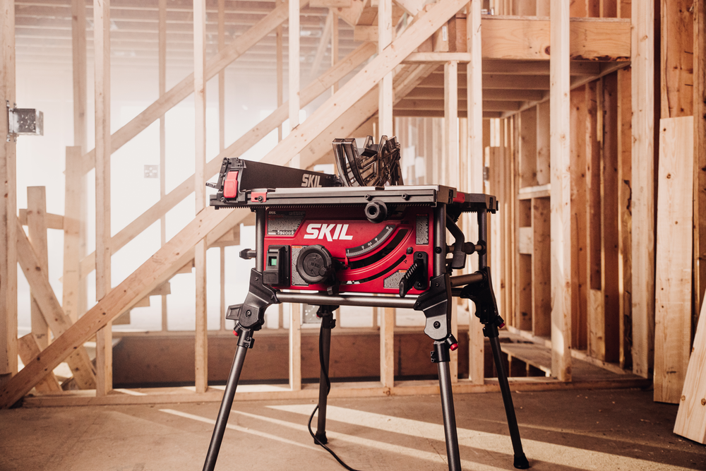 SKIL Jobsite Table Saw with Integrated Foldable Stand?? 10?? 15 Amp?? 25-1/2?? Rip Capacity - Image 6